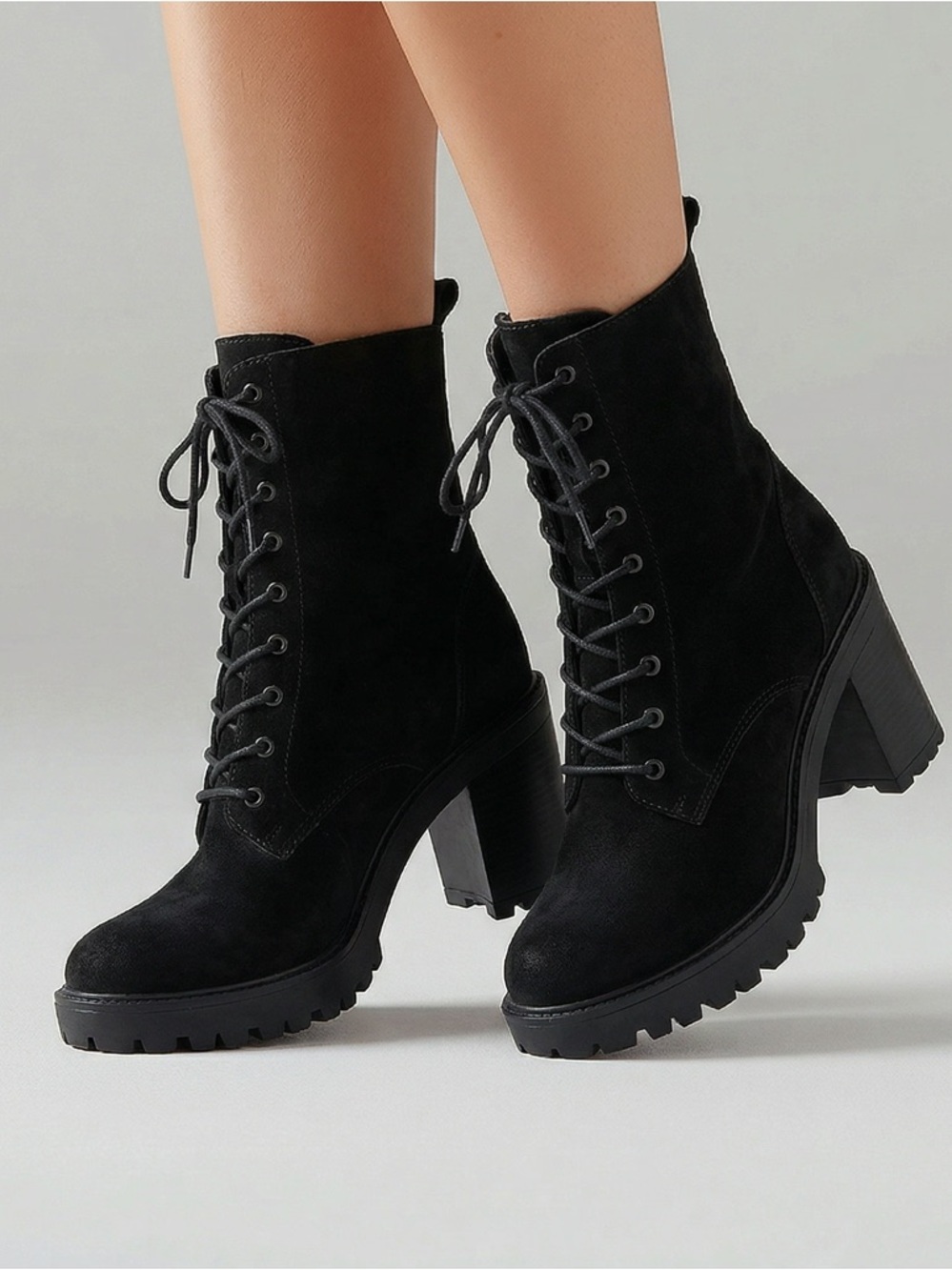 Like New Free People Black Lace Up Boots With Chunky Design Leather Upper Size 9